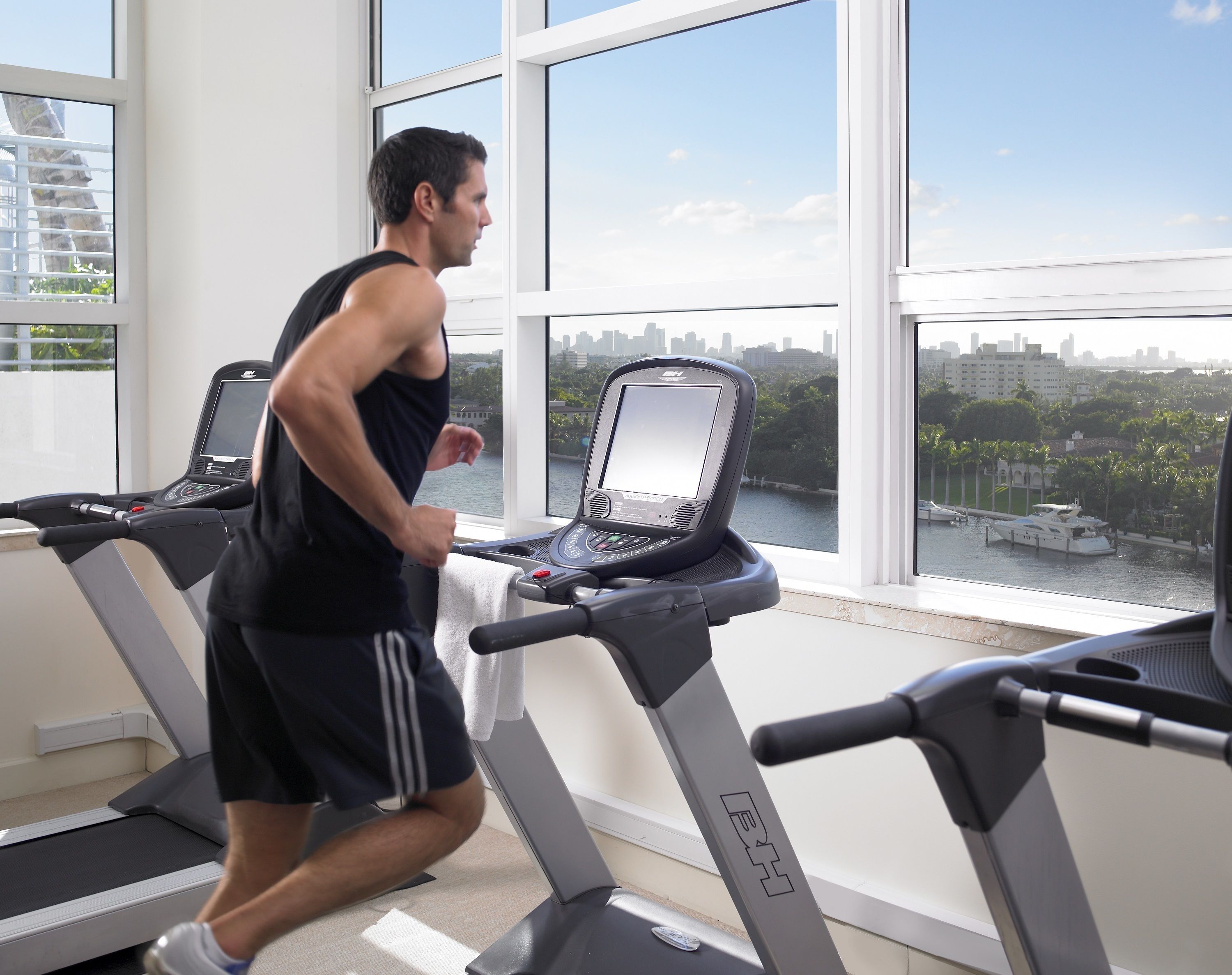 Photo - Grand Beach Hotel