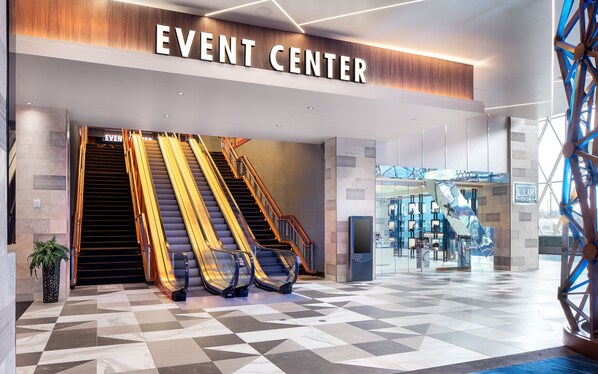 Ballroom - Seneca Niagara Resort & Casino (Niagara Falls)