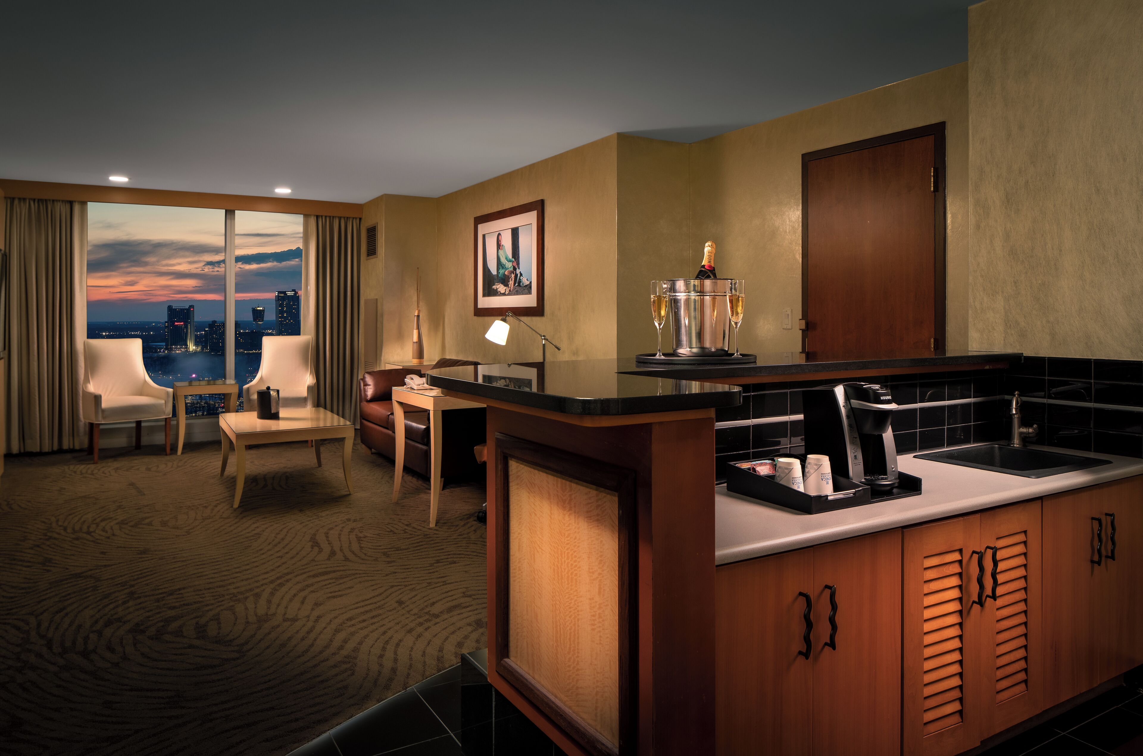 Coffres-forts dans les chambres, bureau, rideaux occultants