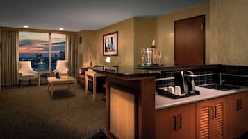 Coffres-forts dans les chambres, bureau, rideaux occultants