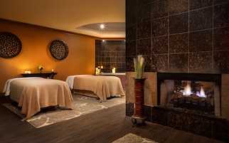 Sauna, hot tub, body treatments, aromatherapy, hot stone massages