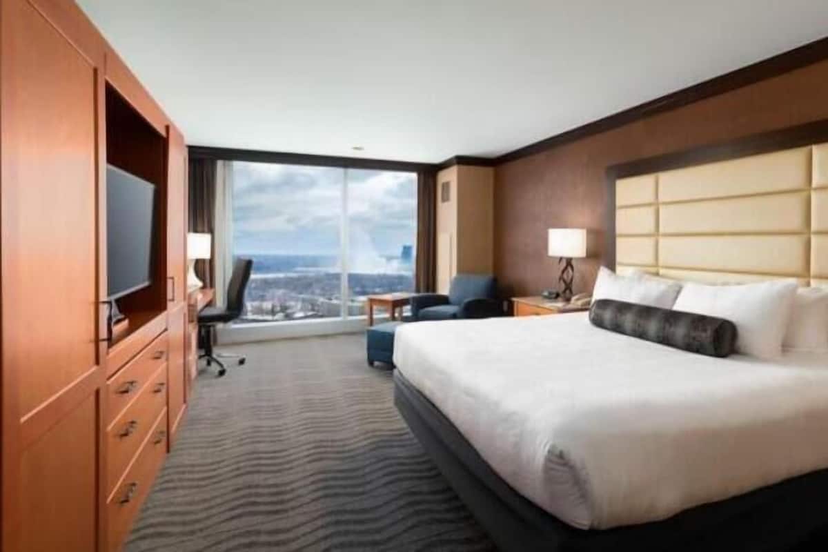 In-room safe, desk, blackout curtains, iron/ironing board