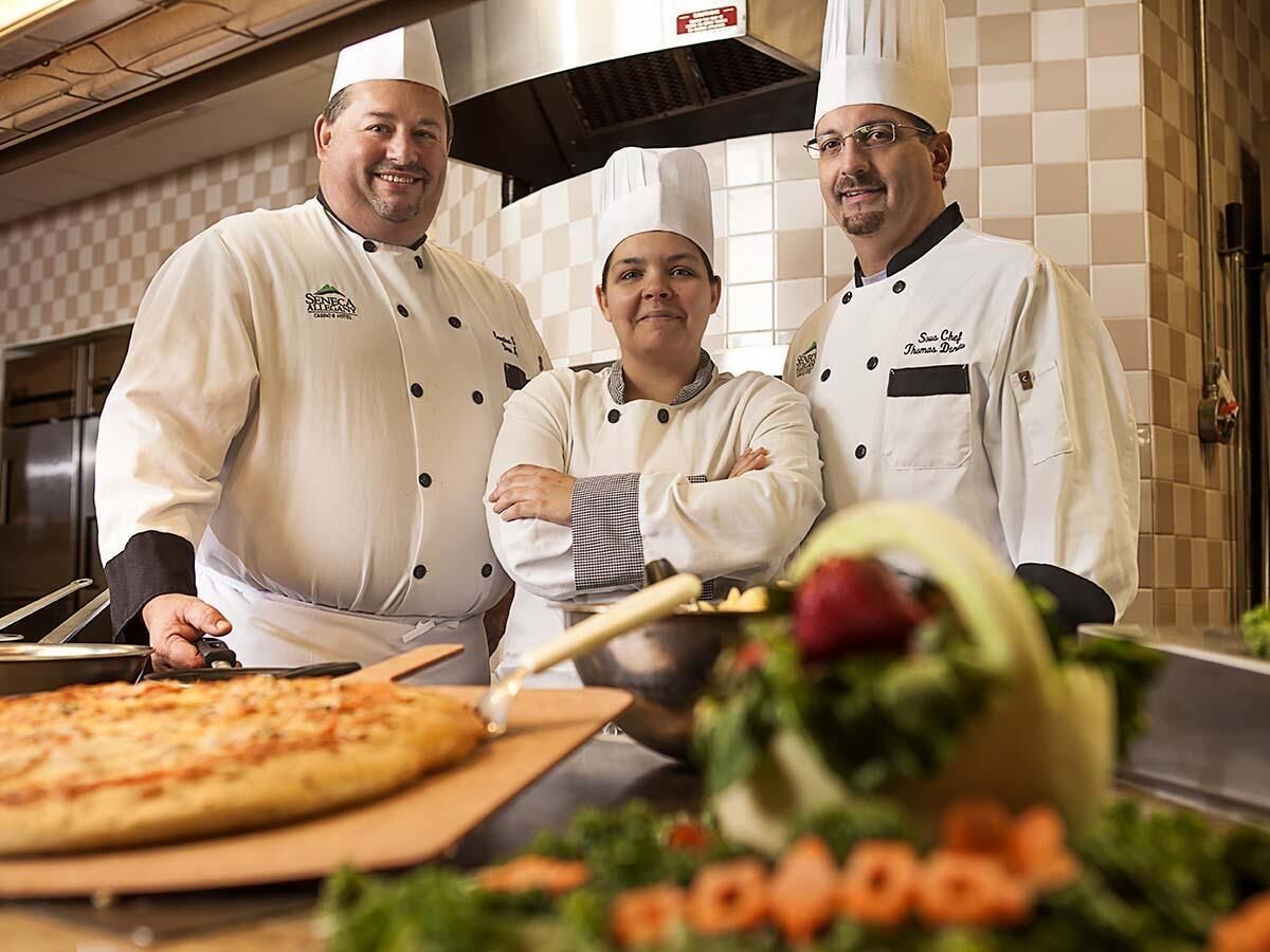 4 restaurants, breakfast, lunch, dinner served; italian cuisine