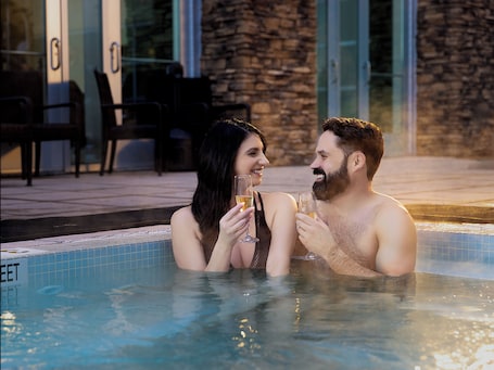 Indoor pool. Seneca Allegany Resort & Casino