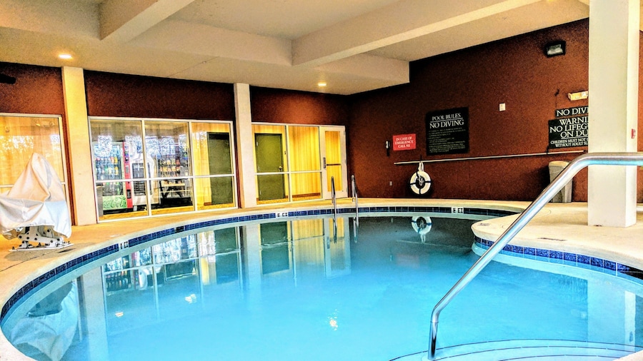 Country Inn & Suites by Radisson, Tallahassee-University Area, FL