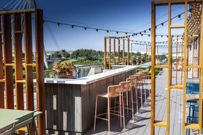Rooftop terrace - Waterfront Southport Hotel (Southport)