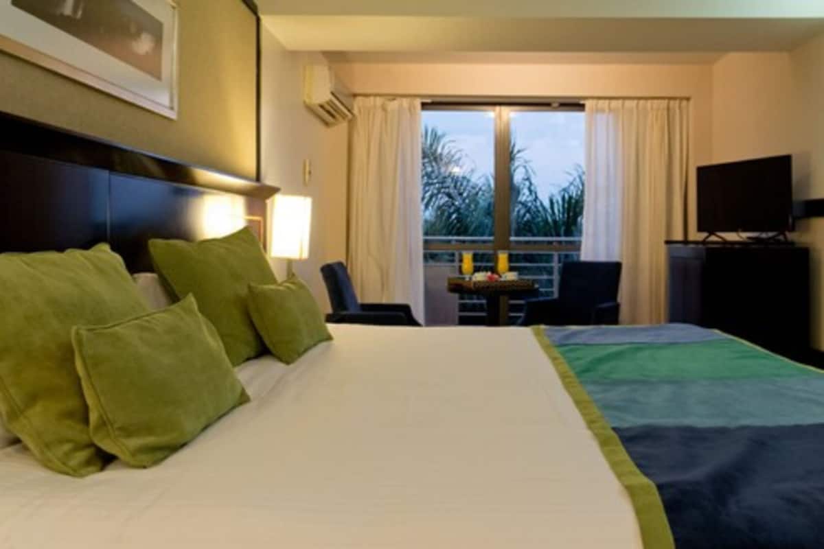 double room, river view | view from room