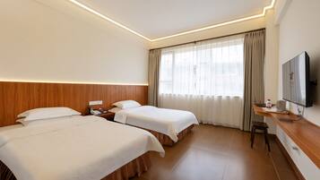 Business Twin Room | Minibar, soundproofing, rollaway beds, free WiFi