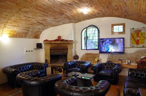Fireplace - Borgo Dolciano (Chiusi)
