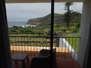 舒適公寓, 1 間臥室, 陽台, 部分海景 | 露台/庭院