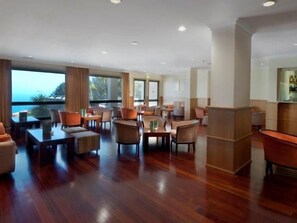 Lounge lobi