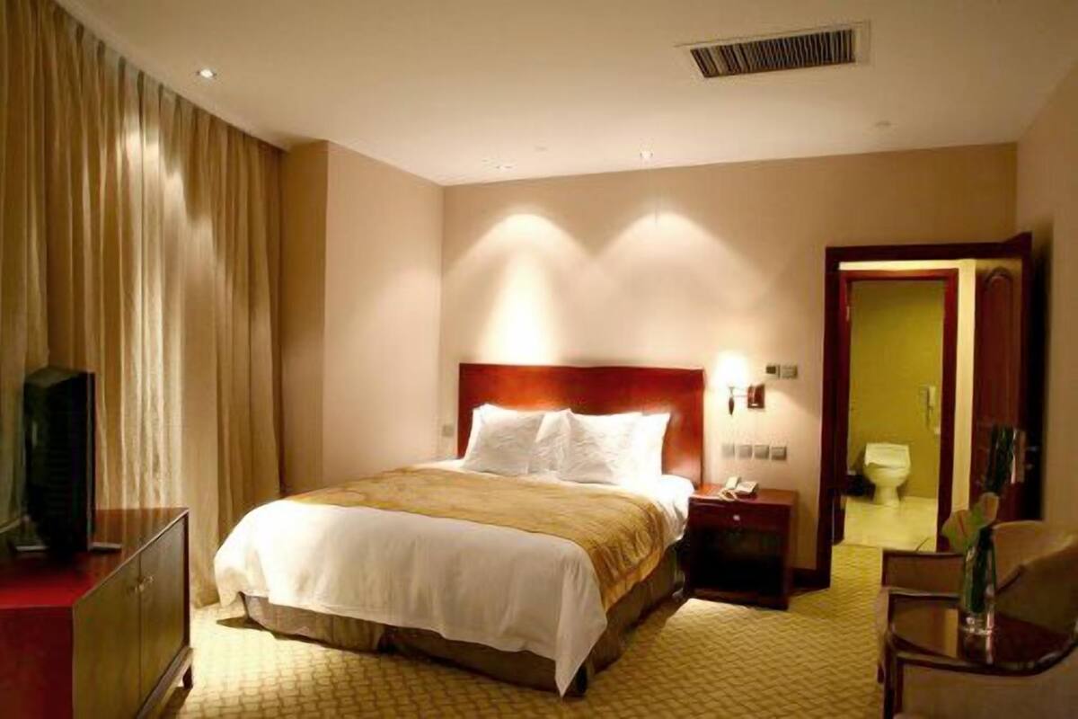 Superior Suite room | Alarm clocks