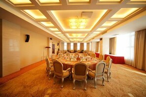 Toplantı salonu/imkânları