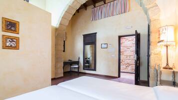 1 chambre, couette en duvet d'oie, matelas mémoire de forme