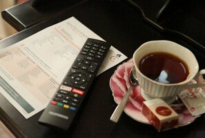 Superior Double Room Single Use | Living area