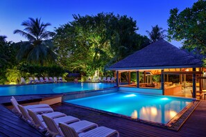 Outdoor pool, open 7:00 AM to 7:00 PM, pool loungers - Adaaran Select Huduran Fushi - with 24hrs Premium All Inclusive (Lhohifushi)