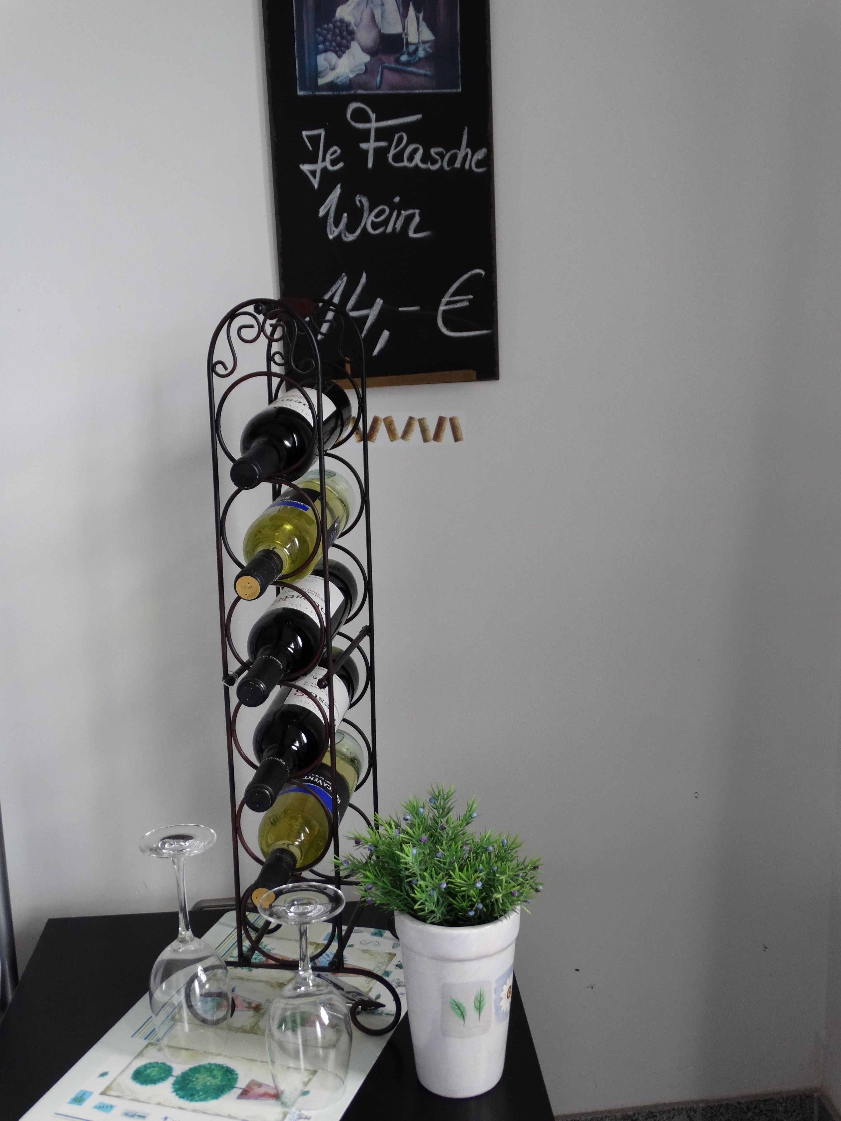 standard double room | 1 bedroom, hypo-allergenic bedding, in-room safe, desk