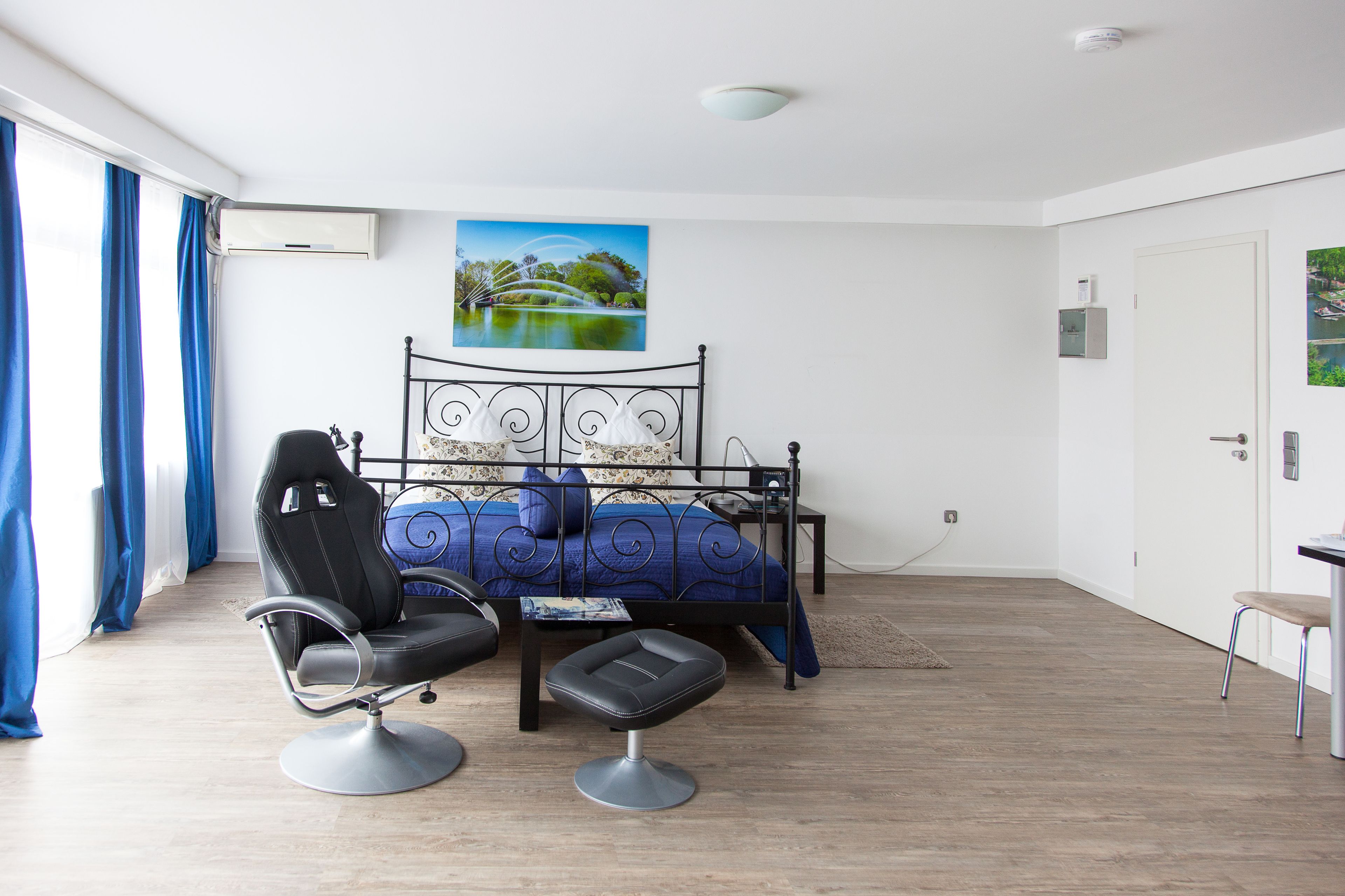 standard double room | private kitchen | coffee/tea maker