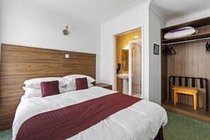 Standard Double Room, 1 Double Bed, Non Smoking | Individually decorated, individually furnished, desk, laptop workspace - Sandy Lodge Hotel (Newquay)