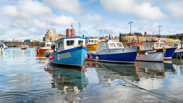 Boating - Magnuson Hotel Sandy Lodge Newquay (Newquay)