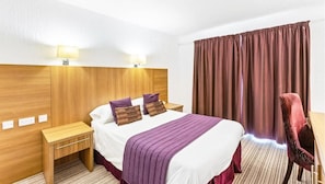 Standard Double Room, 1 Double Bed, Non Smoking | Individually decorated, individually furnished, desk, laptop workspace