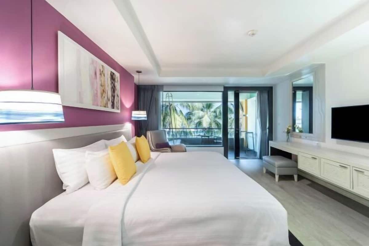 In-room safe, desk, blackout curtains, iron/ironing board (on request)