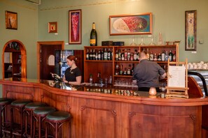 Bar (di hartanah)