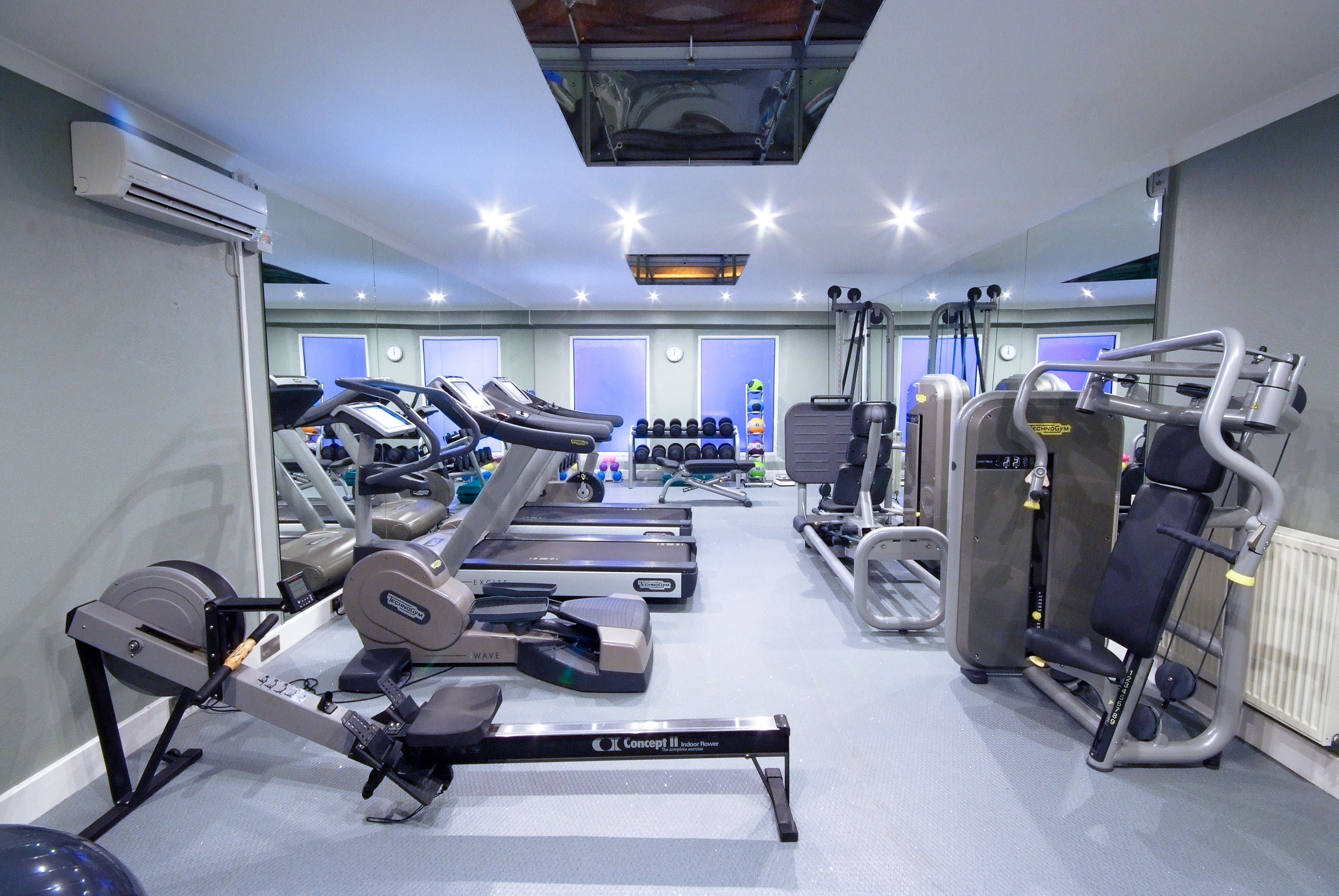 fitness studio
