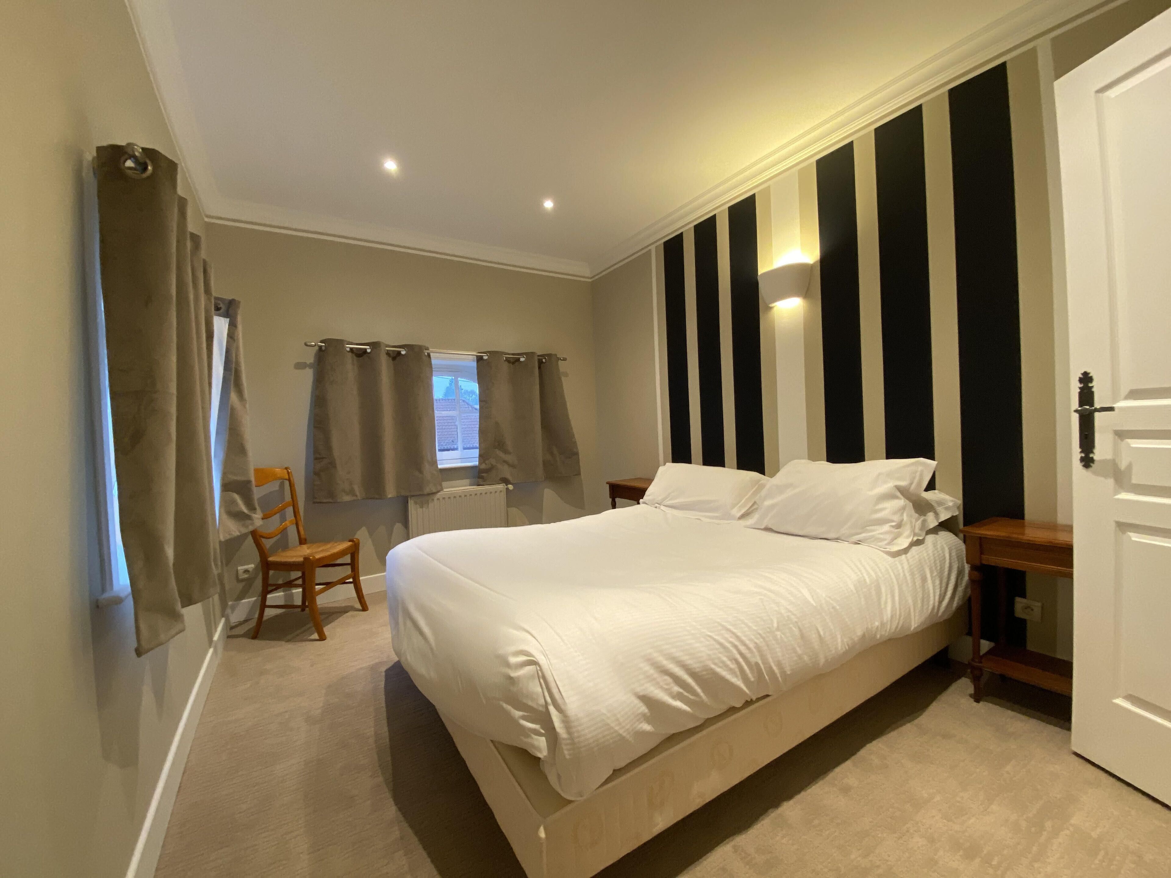 standard apartment, 2 single beds, non smoking | premium bedding, minibar, in-room safe, individually furnished