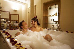 Sauna, tratamientos corporales y aromaterapia