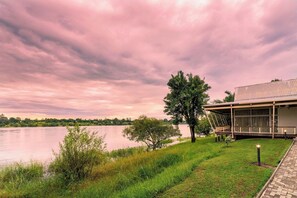 View from property - Protea Hotel by Marriott Zambezi River Lodge (Katima Mulilo)