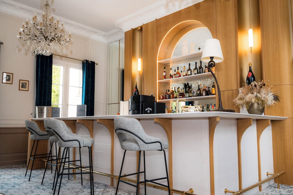 Château de Sully by null