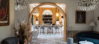  Grand Hotel "Château de Sully" - Piscine et Spa