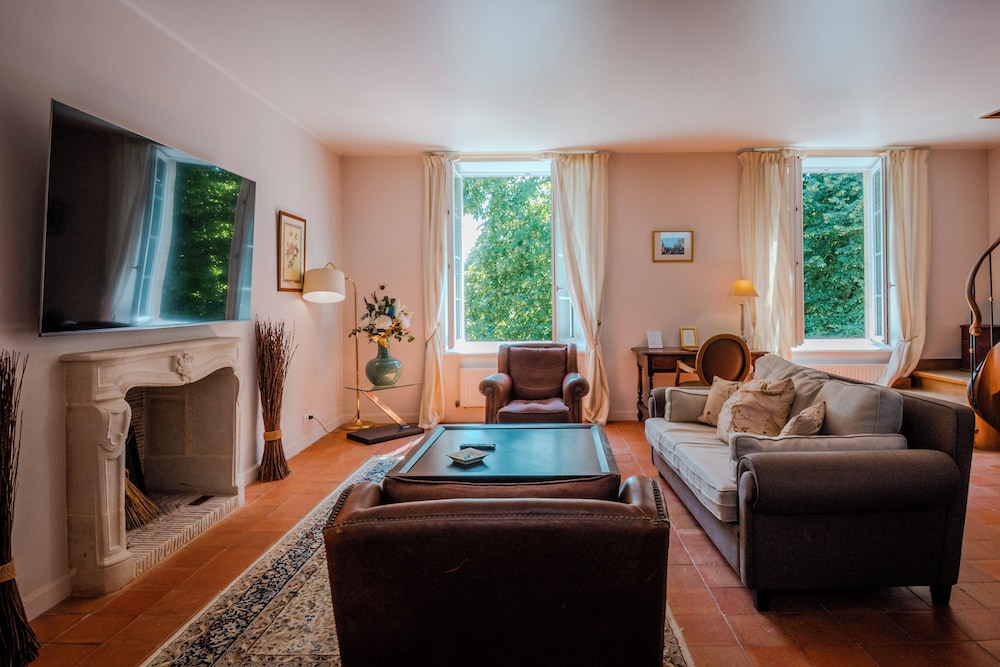 Château de Sully by null