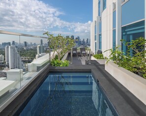 IMPERIAL SUITE, 1 King Size Bed, Living and Dining Room, Study Room, Club Millésime Access | 露台/庭院
