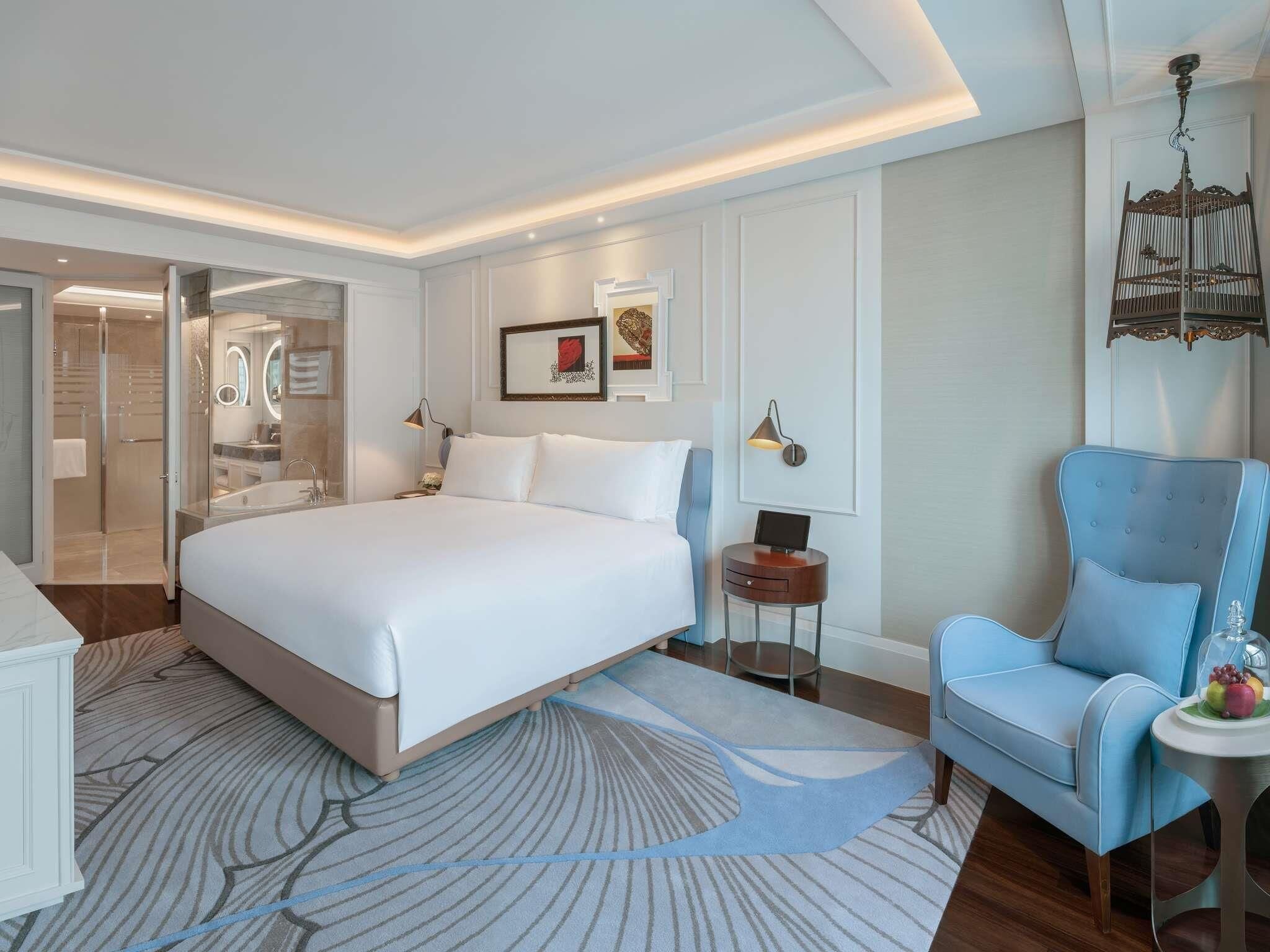 Luxe kamer | Luxe beddengoed, donsdekens, Select Comfort-bedden, een minibar