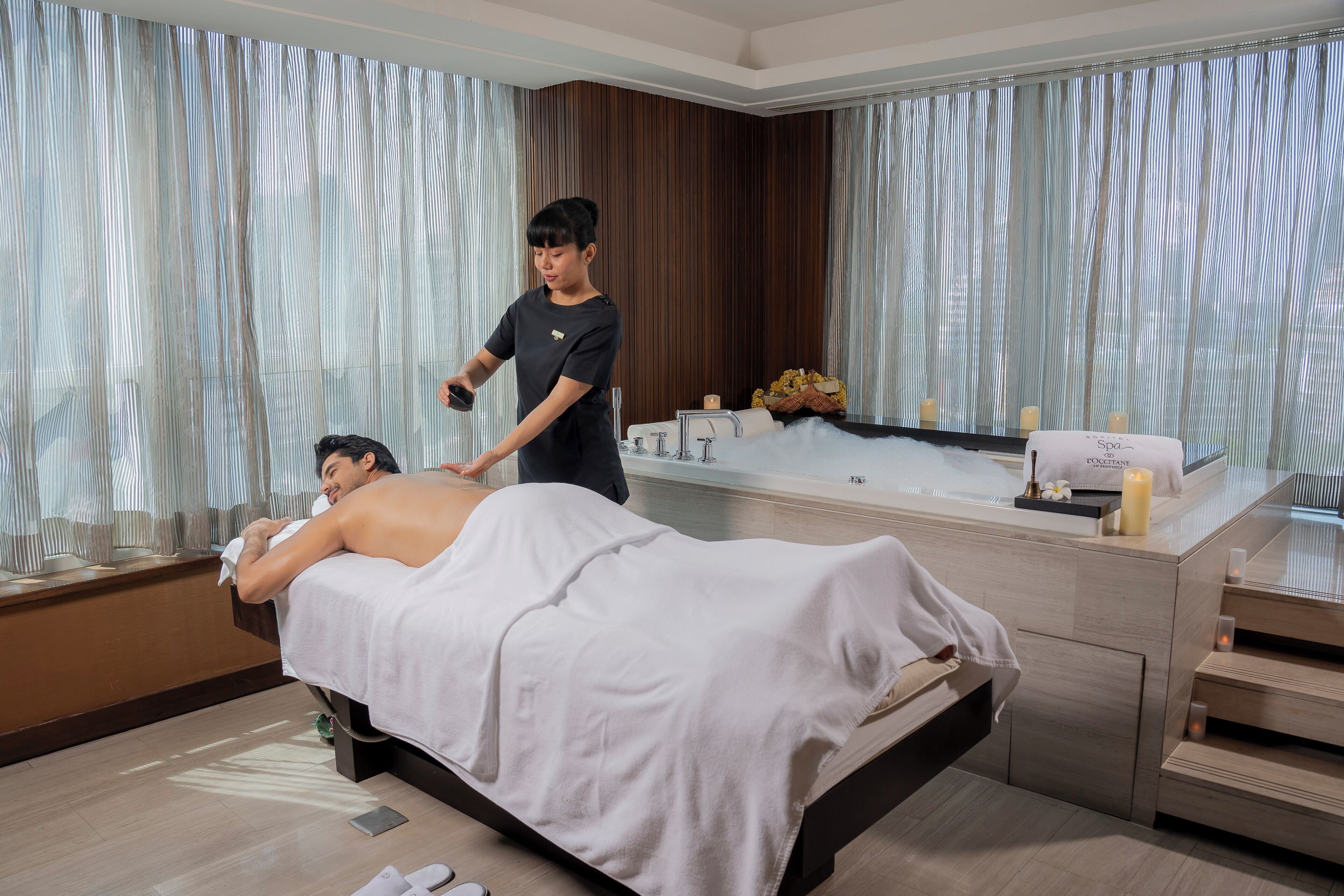Couples treatment room(s), steam room, body treatments, hydrotherapy