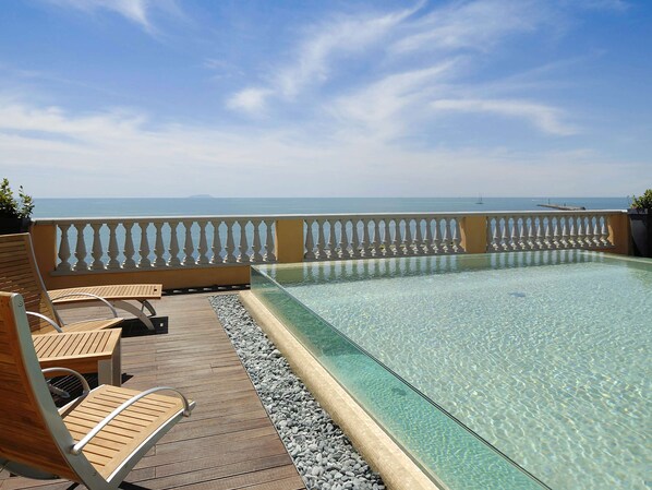 Exterior - Grand Hotel Palazzo Suite & Spa (Livorno)