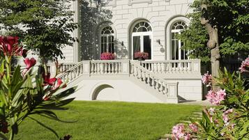 Property amenity