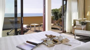 Desayuno buffet diario (EUR 20 por persona)