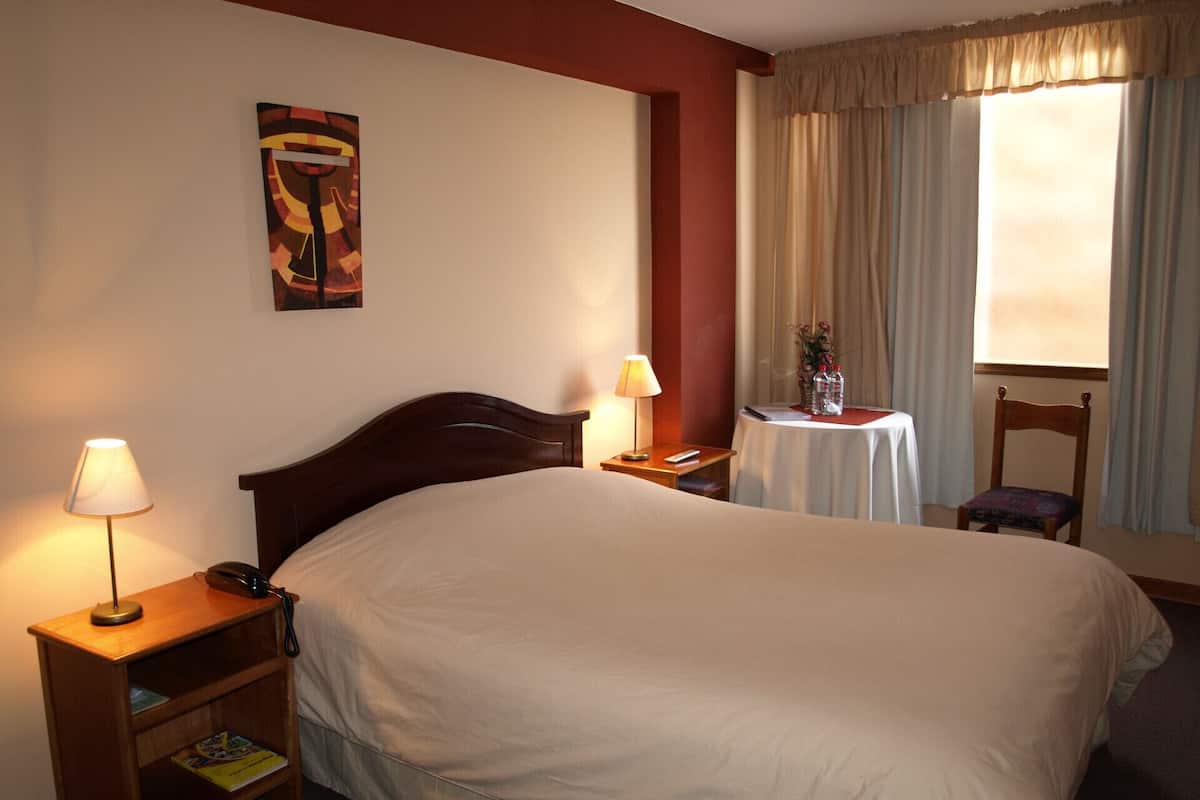 Sengetøy av topp kvalitet, dundyner og senger med overmadrass