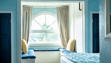 10 - The Garret room