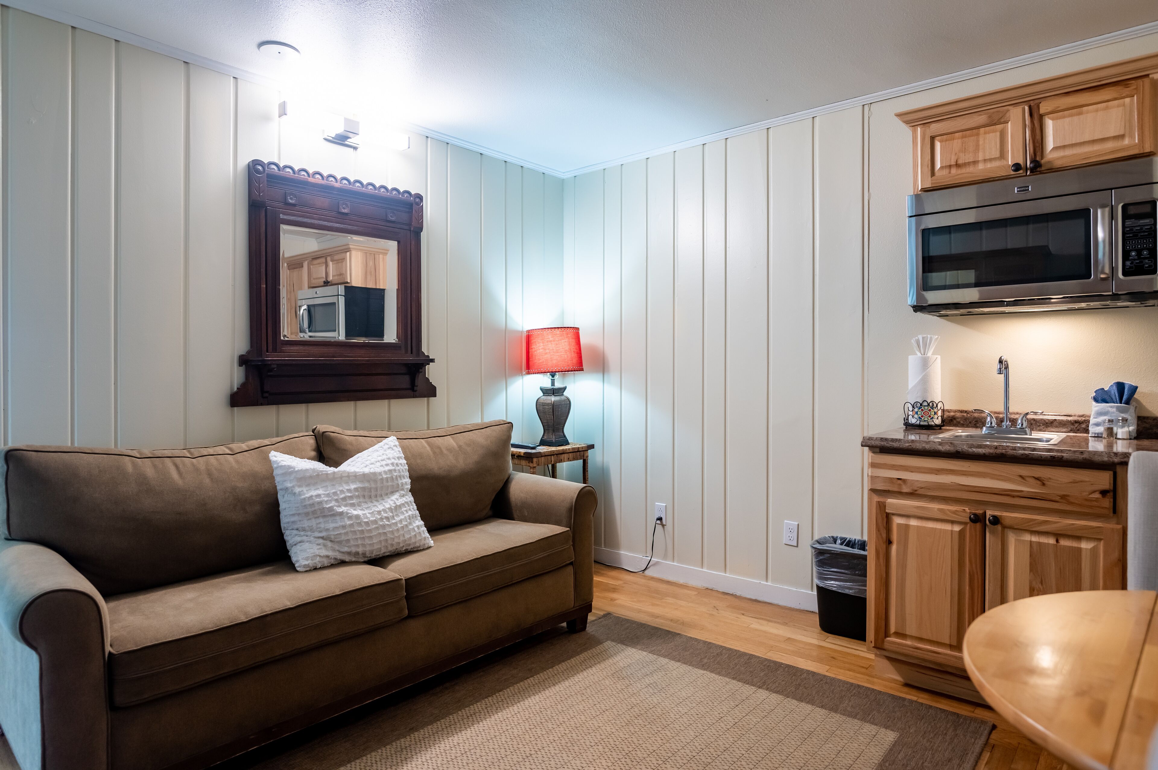 11 - marthe's suite | living area | flat-screen tv