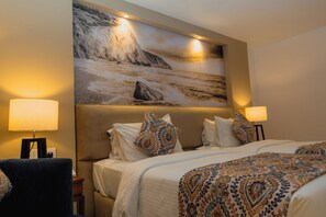 Premium Family Room | Egyptian cotton sheets, premium bedding, minibar, in-room safe