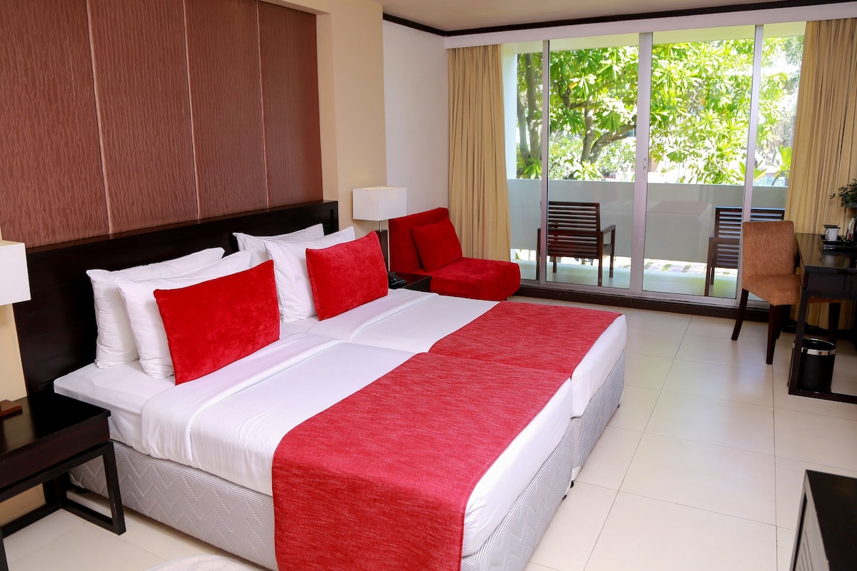 1 bedroom, Egyptian cotton sheets, premium bedding, minibar