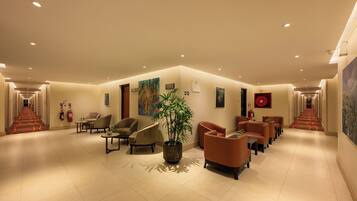 Sala de estar en el lobby