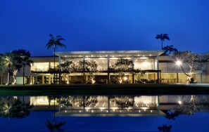 Exterior - Pegasus Reef - A Beach Resort in Colombo (Wattala)