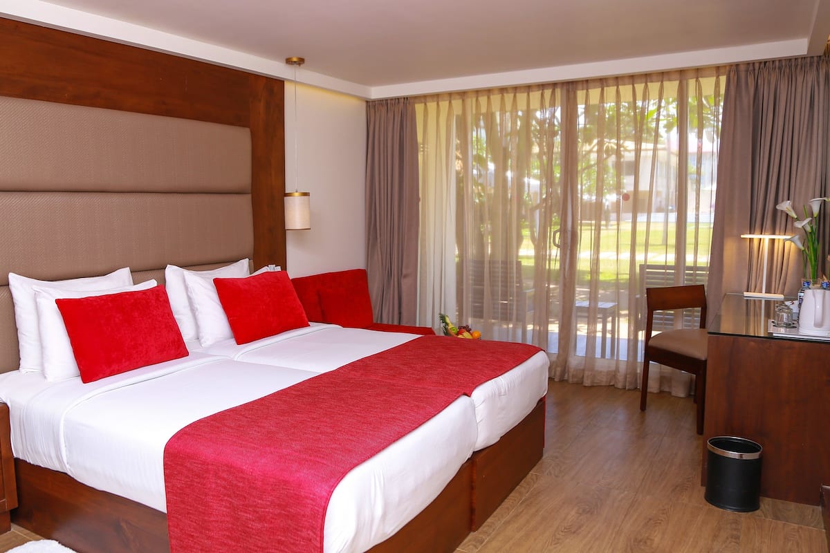 1 bedroom, Egyptian cotton sheets, premium bedding, minibar