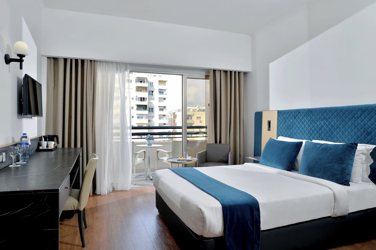 Chambre Supérieure Double ou avec lits jumeaux