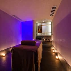 Espace de soins pour les couples, sauna, bain à remous, hammam